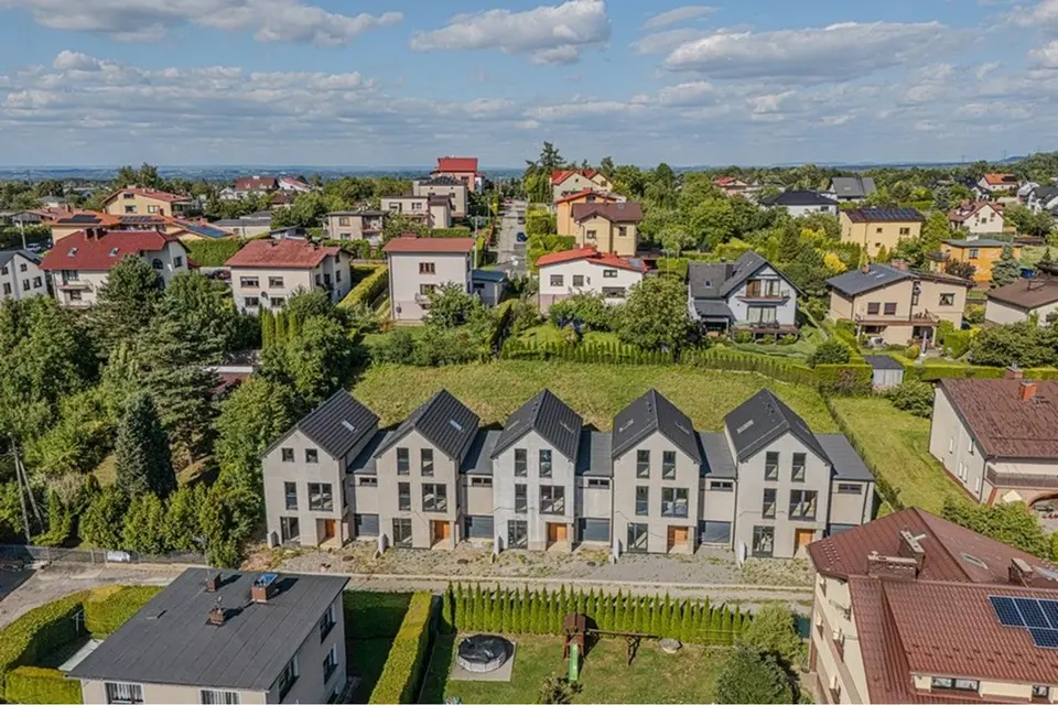 Dom W Zabudowie Szeregowej – Kozy