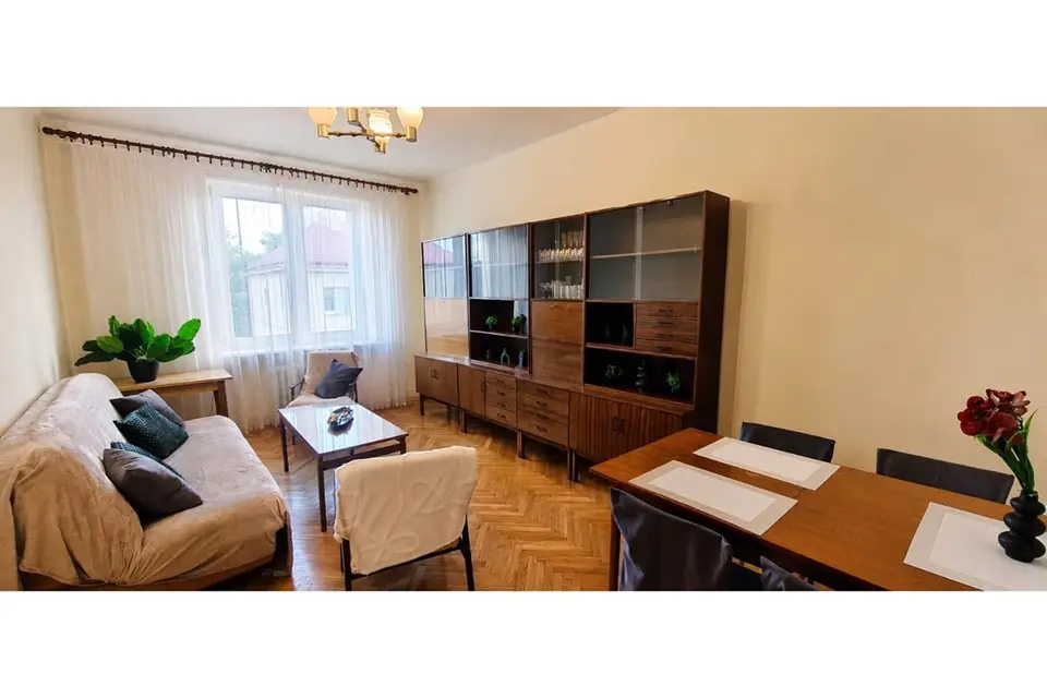 Na sprzedaż funkcjonalne mieszkanie o powierzchni 48,5 m², położone na 3. – Radom