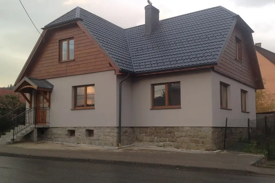 Dom Wolnostojacy – Ujsoły