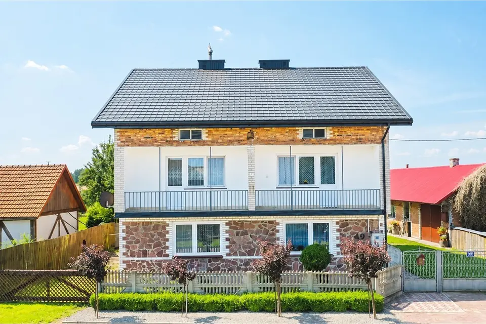Dom Wolnostojacy – Sprowa